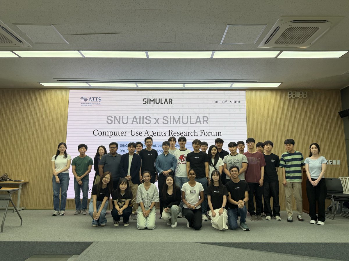 SimularAI's tweet photo. Wrapped our @SeoulNatlUni AIIS x @SimularAI Computer-Use Agents Research Forum in Seoul this morning 🇰🇷 #ICML2026

And a fireside that didn't hold back 🔥 thank you @ritacyliao moderated this session with Prof. Jonghyun Choi (SNU), @angli_ai, and @youtubejocoding on what AI actually does to human work.

Thank you SNU AIIS for having us 🙏 
#ComputerUseAgents #AI