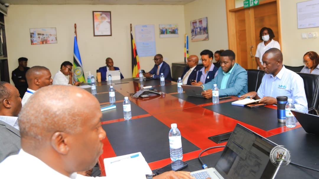 Hon. Eng Asiimwe Jonard. tweet media