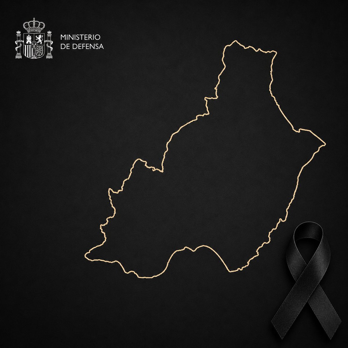 Defensagob's tweet photo. Nuestras condolencias por el devastador incendio de Almería, que se ha cobrado 11 vidas.

Todo nuestro apoyo a los heridos y a quienes continúan trabajando sin descanso para proteger vidas y hacer frente a la emergencia. https://t.co/BhZcc7iS8K