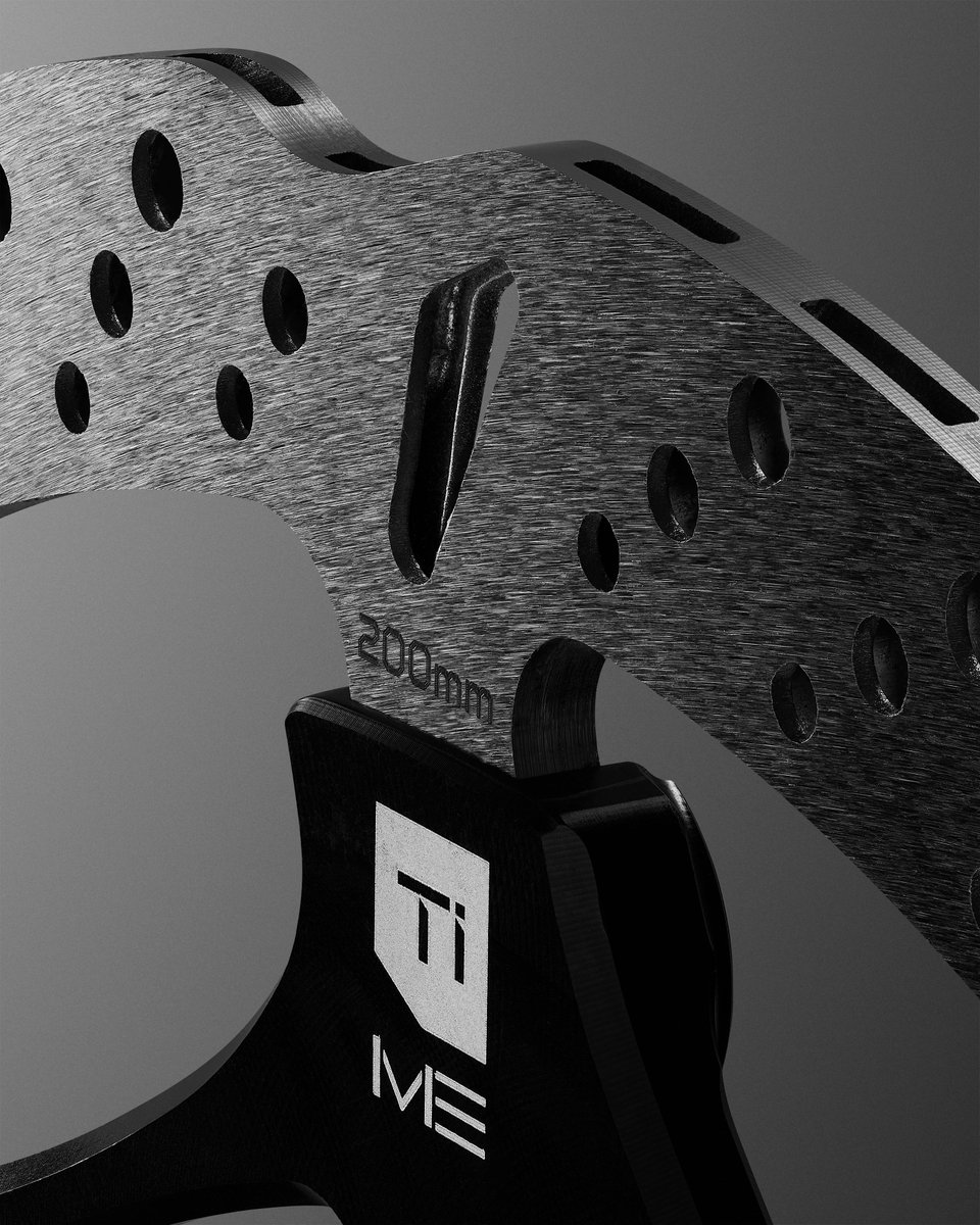 Hopetech's tweet photo. V6Ti Mono Edition's T-Slot rotors feature fins for improved cooling and a floating design to prevent distortion. Plus, the outer rotor is replaceable.

#hopetech #ukmade #v6ti
📸 @JonnyWPhoto https://t.co/CzN8T28b3y