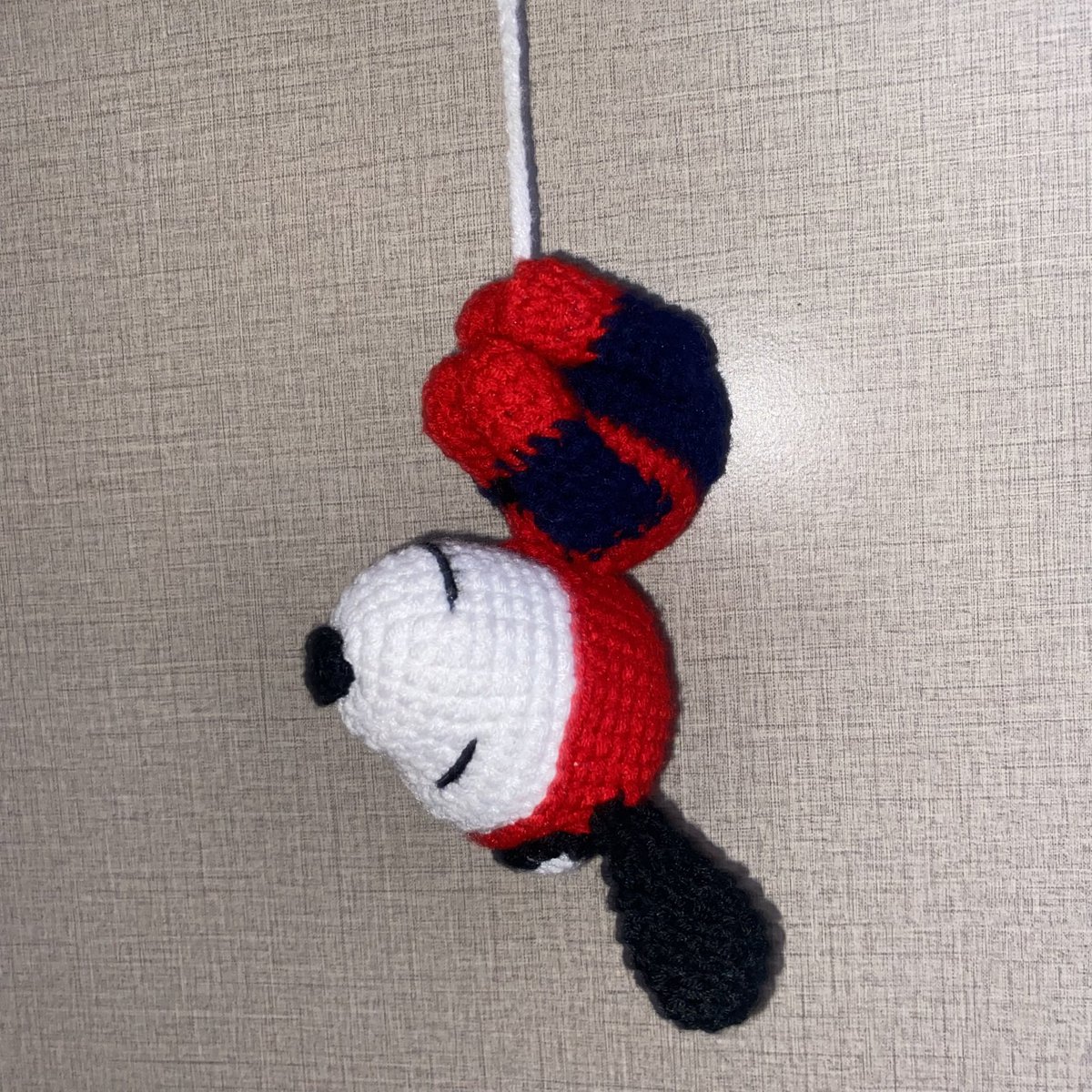 mochimilo0s's tweet photo. (likes n rt are very appreciated!!)

snoopy spider man bag charm,
panjang tali : 24cm
spider web : diameter 7.5cm
snoopy : 13cm

https://t.co/uqonmBVhGJ https://t.co/FgtuJCSl0L