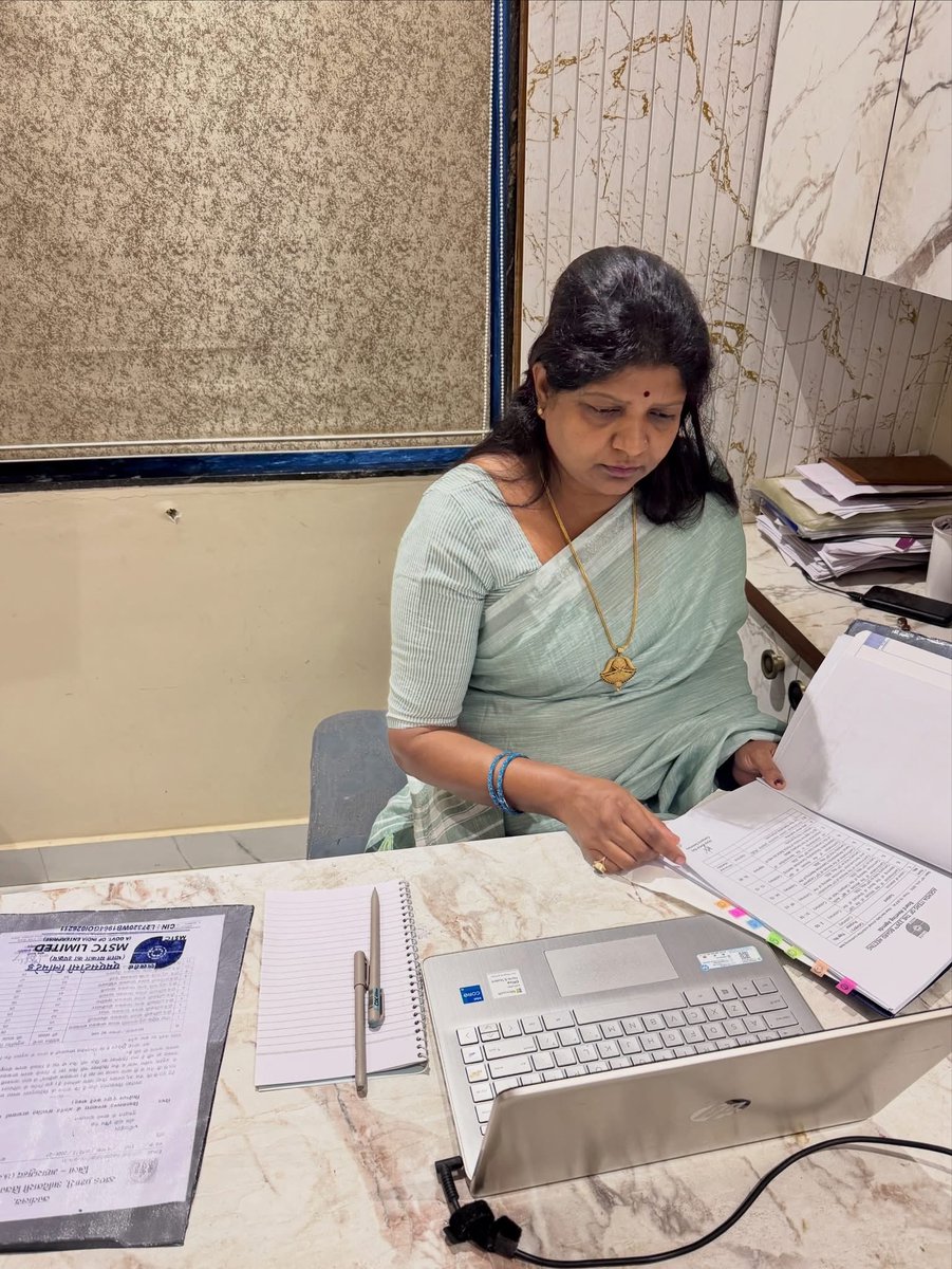 alkakhallari's tweet photo. एक और महत्वपूर्ण जिम्मेदारी — आज एमएसटीसी लिमिटेड की 79वीं हितधारक संबंध समिति की बैठक में वर्चुअली शामिल हुई। सुशासन और हितधारकों के विश्वास के प्रति प्रतिबद्ध। 🙏 #MSTC #भारतसरकार #Leadership”
@BJP4CGState https://t.co/ORlAm8yZGw