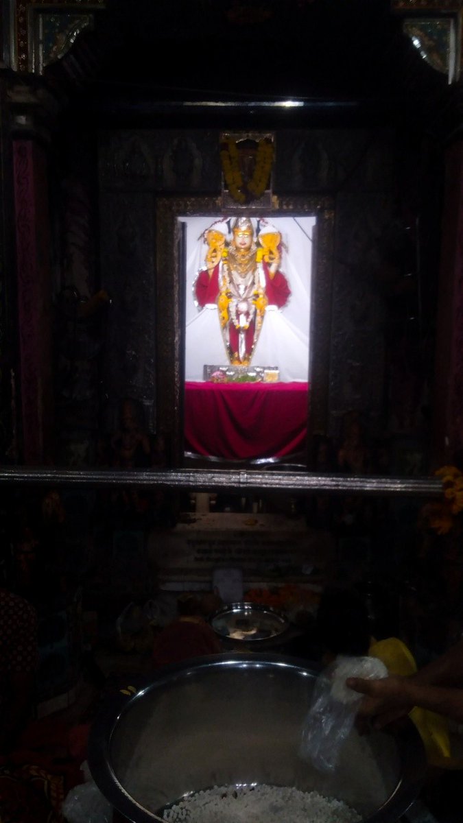 Surajkaranchou2's tweet photo. Diggi Kalyan Maharaj ki kripa Ham per sada Bani Rahe 🙏👏🙏 https://t.co/arJBhK0jnw