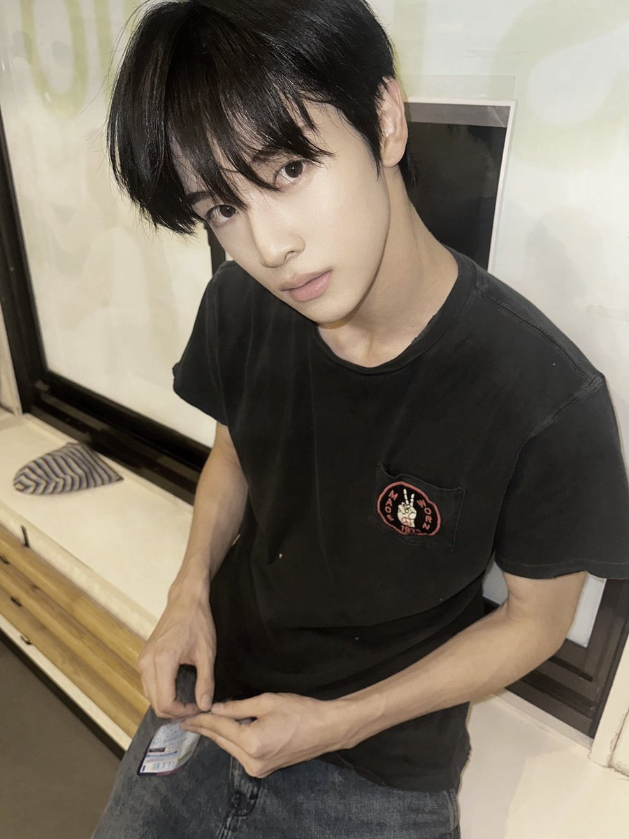 Saugchan tweet picture