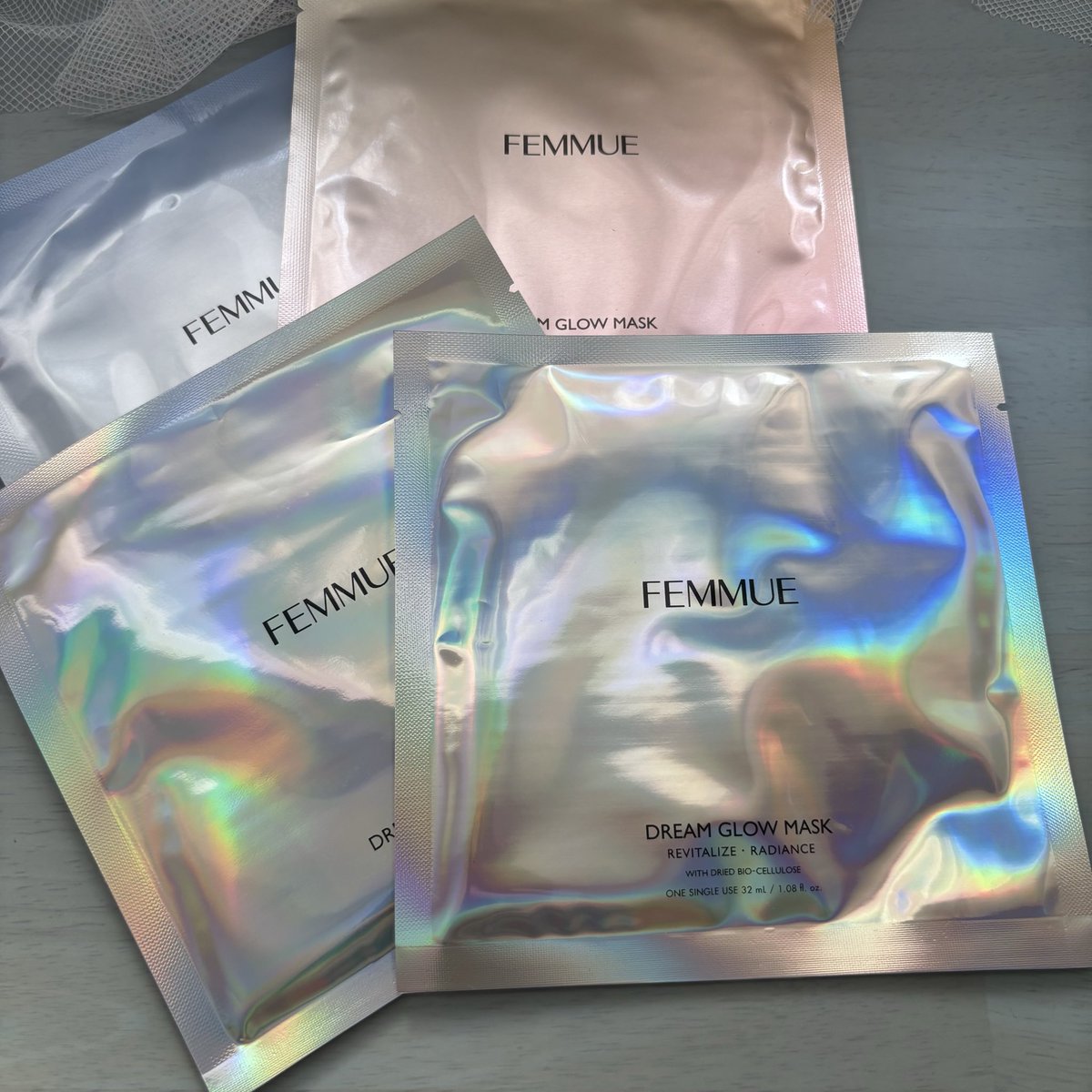 _muk_02's tweet photo. FEMMUEさまからプレゼントキャンペーンに
当選し、いただきました🌷
アフターグロウ コンプリートセット
4種類のシートマスクが入っている贅沢なセット🩵
うるおいたっぷりのマスクで特別なスキンケア時間になりました✨
@FEMMUE_Japan
#PR #FEMMUE #ファミュ #アフターグロウコンプリートセット https://t.co/ZyCDfnhWnm