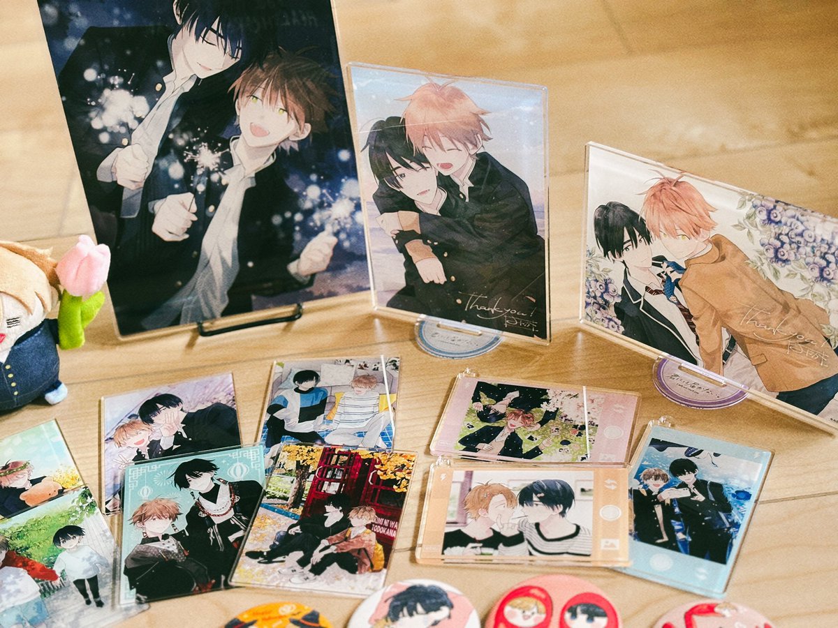 mika_nist's tweet photo. ／
『#君には届かない。』
eeoくじ発売開始です❕
＼

ご購入はこちら🔽
https://t.co/DMirF1AeRH

期間：本日～7月28日(火)
価格：1回880円(税込) 
お届け予定日：9月下旬頃 

原作のイラストを使用したアクリルグッズや缶バッジになります🌷
ぜひゲットしてください·͜·ᰔᩚ https://t.co/P3zapLmTXv