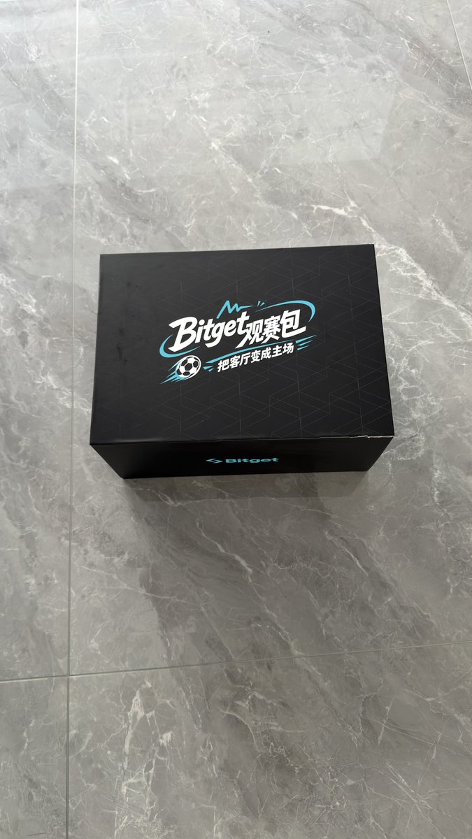 VX_btcchat's tweet photo. #bitget
收到bitget的世界杯观赛礼包，啤酒杯和足球衣都很实用，可以在客厅喝啤酒看足球啦，

祝bitget越来越好，用户暴富。
@Bitget_zh @bitget @xiejiayinBitget https://t.co/ZIbg5AkaGw