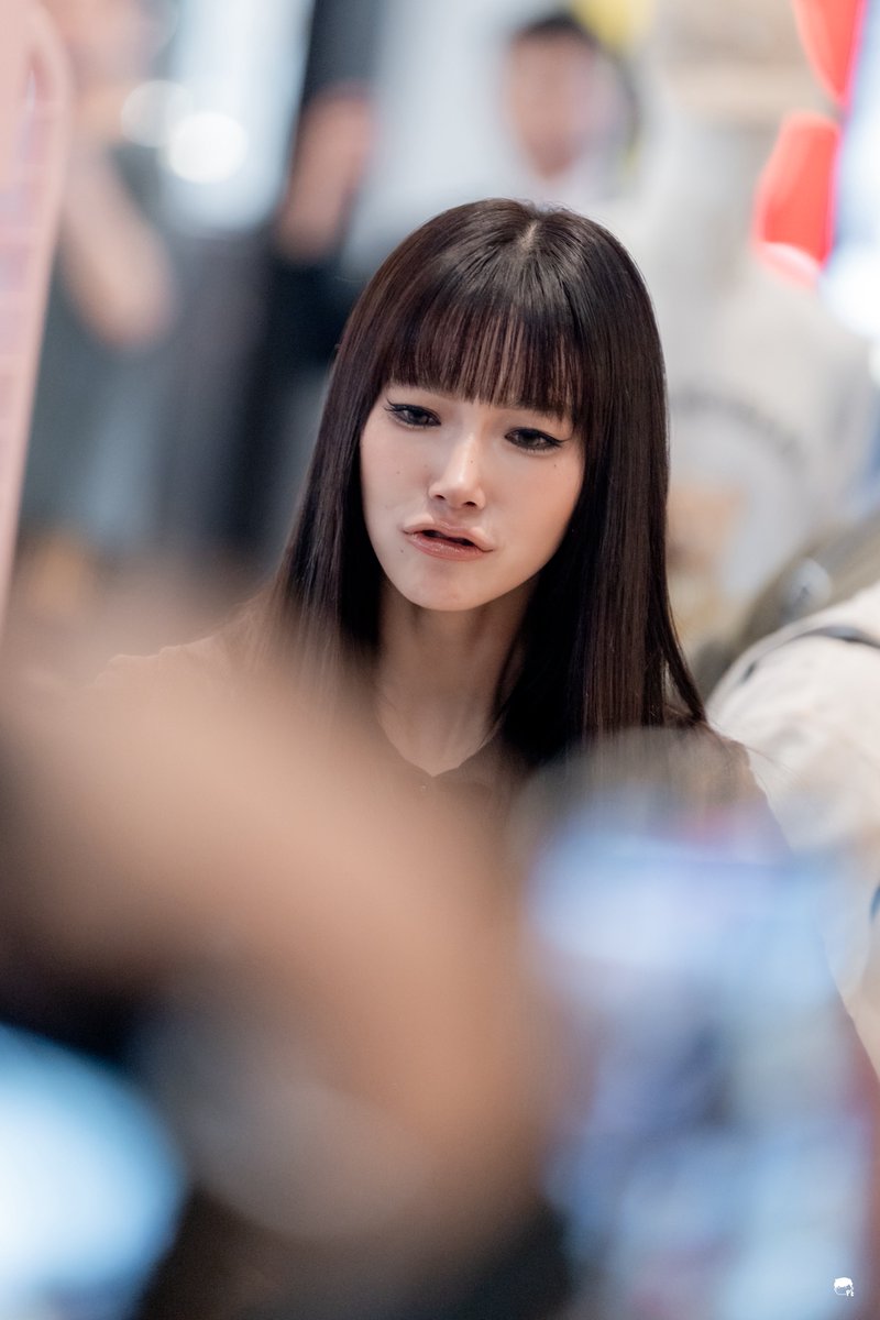 teeoheewhy's tweet photo. นี่ยอมเป็นหม่าม๊าให้น้องจิงหนึ่งวัน🥺🤏🏻 (ล้อเล่น)

#SamEdelmanXJingjing
#SamEdelmanThailand https://t.co/l1auQYuECc