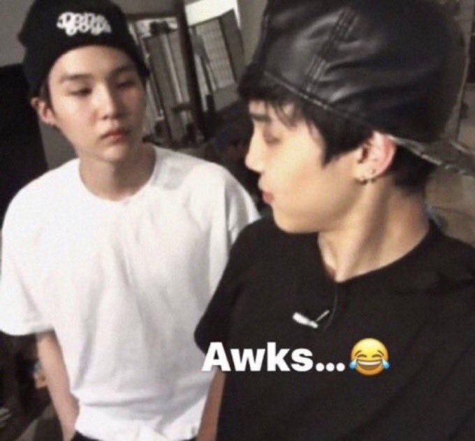 koobiful's tweet photo. right before i got into the train there were two one time arirang tour goers talking abt how unbelievable people are who attend both days of brussels and both days of munich n that they are taking peoples tickets away..whole time thats me and i wanted to go to paris too https://t.co/InaV8WHqr4
