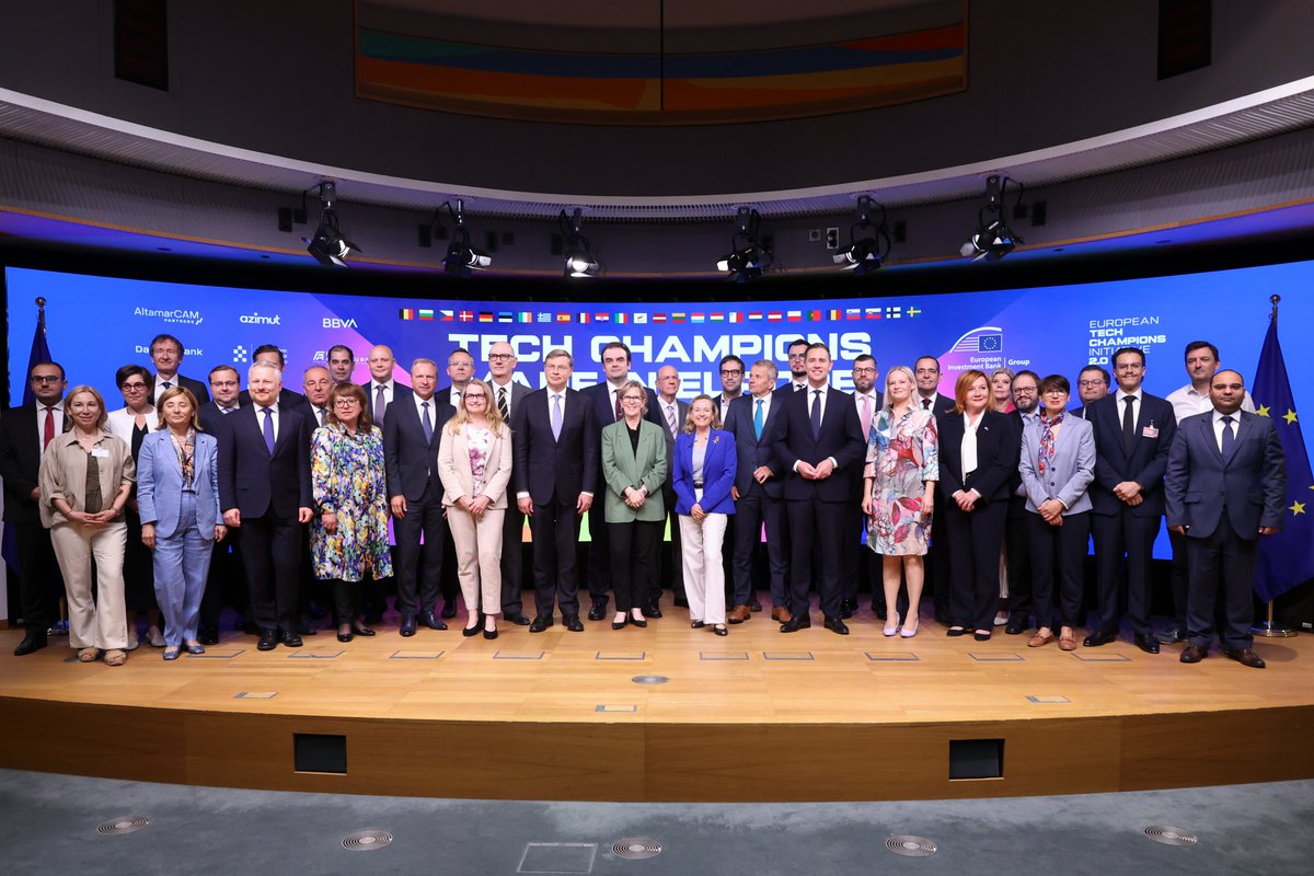 European Investment Bank tweet media