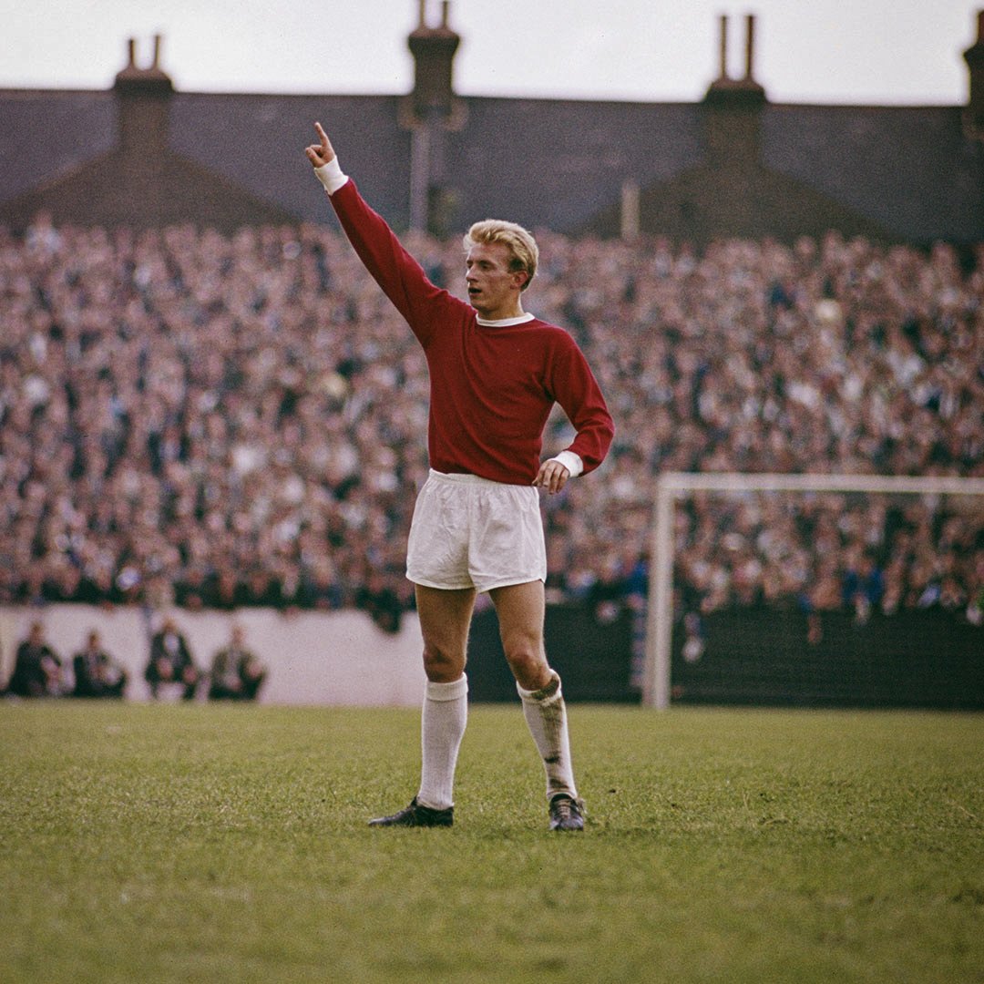 Footballtweet's tweet photo. 📆 On this day, in 1962, Manchester United signed Denis Law from Torino for £115,000.

Law's transfer marked the first six-figure transfer in British football history. https://t.co/3poZ6AkJHL
