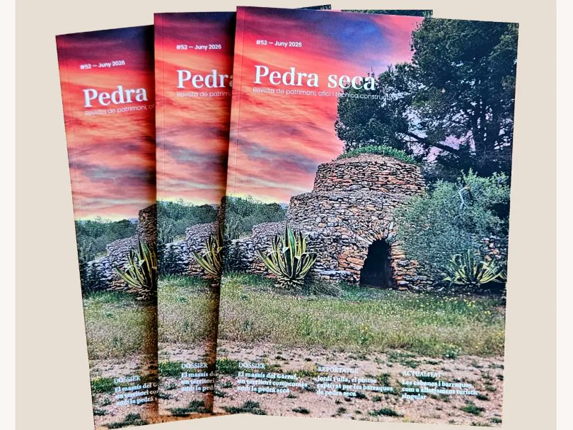cultpopular_cat's tweet photo. 📢 La revista «Pedra seca» ja ha publicat el seu número 52, una nova edició dedicada al patrimoni i la tècnica constructiva de la pedra seca a Catalunya així com del teixit d’entitats i voluntaris que treballen per preservar-la i posar-la en valor.

📲 https://t.co/5aB6im4rvK https://t.co/Ac7wcexSB7