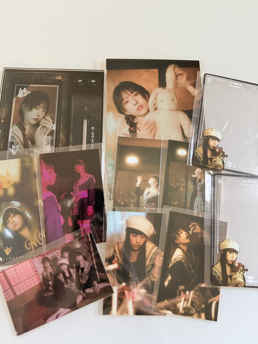 lichan_723's tweet photo. ラッフル届いた〜εïз🩸🫶🏻

#ファントムシータ
#ラッフル
#怪忌蝶寫眞集 https://t.co/aduvjrN6zi