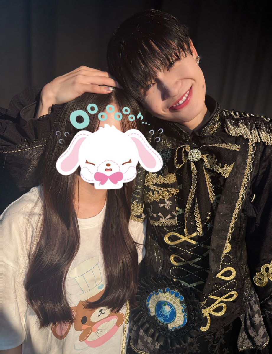 n25chan's tweet photo. #SucreBox ("—  Ф — )ゞ💕💕 https://t.co/G1FqVzAPhj