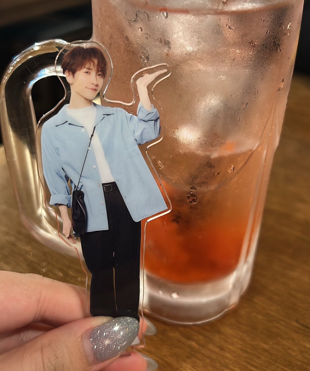 1992_5nb's tweet photo. こんな使い方でごめん😂 https://t.co/rylbjb8zOx