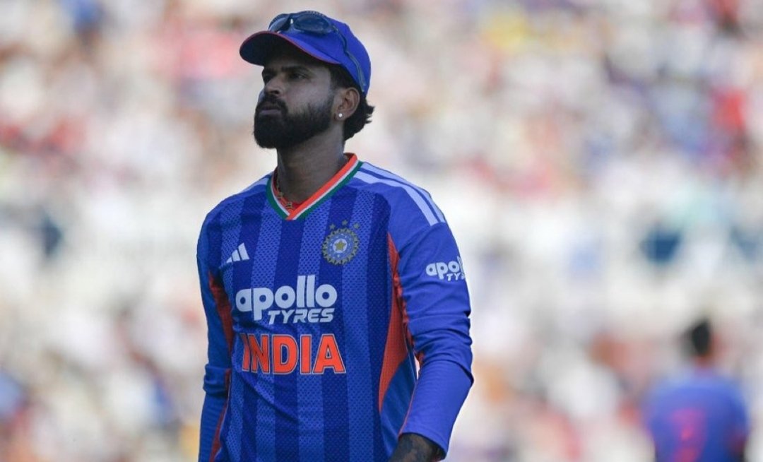 GoutamDash01's tweet photo. SARPANCH AURA FARMER BEST CAPTAIN Shreyas Iyer as the T20i captain so far:

Matches - 6. 
Tosses won - 6. 
Matches lost - 5. 
Matches won - 0.

#shreyasiyer
#indvseng
#KLRAHUL https://t.co/BsS06DBtDh