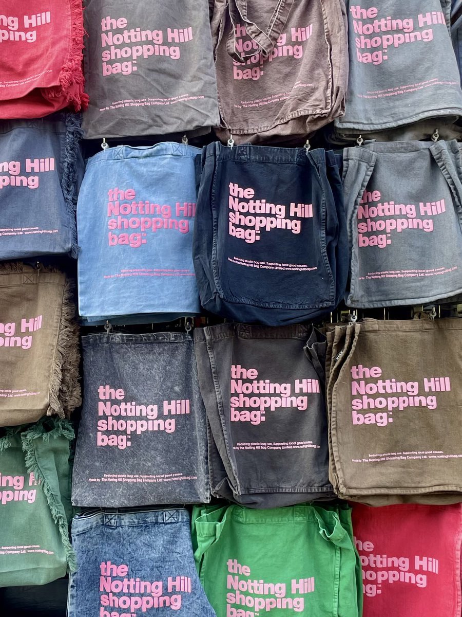 yippaws's tweet photo. the notting hill shopping bag. https://t.co/ZBb6LJx4k5
