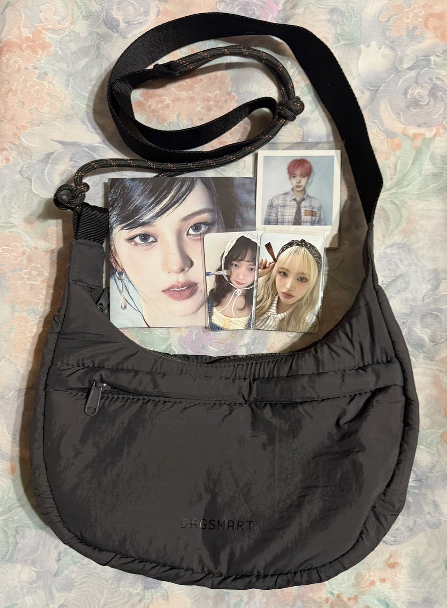 marcella_cart's tweet photo. wts lfb ph onhand 

❦— ₱1k / ₱500 if payo❗️

⤷ Free pf if payo
⤷ check alt

🏷 grey bagsmart crossbody dumpling bag aespa karina drama poster ver lemonade wda enhypen ggu ggu package pola set heeseung jay ive rei liz sg2025 soundwave pob pc rescene woni wonyoung https://t.co/pbGLKR22BH