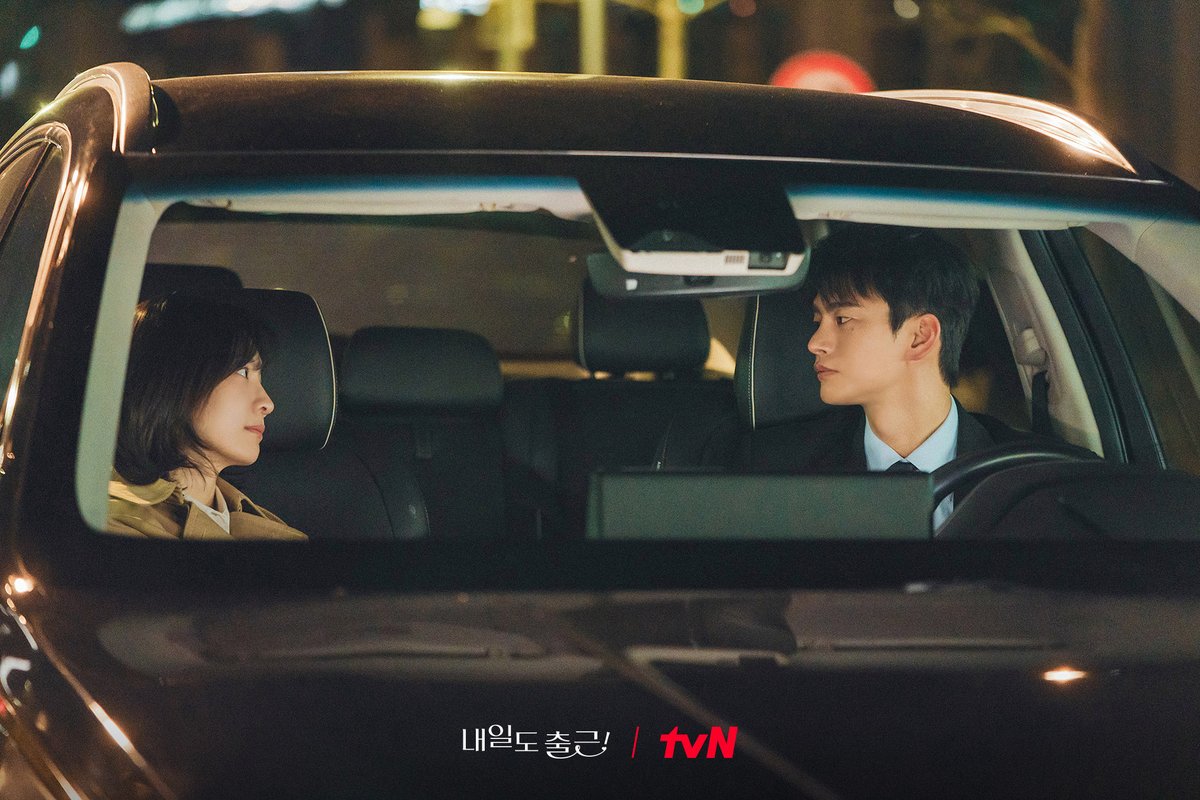 CJnDrama's tweet photo. 자고로 가장 짜릿한 연애는
사내 비밀 연애 아니겠어요?🤫💙
시우🩵지윤의 아슬아슬 사내연애 본격 시작!

[월화] 저녁 8:50ㅣtvN

#즐거움엔20tvN #내일도출근! #SeeYouatWorkTomorrow!
#tvN #Wavve #웨이브 https://t.co/C0BfMEw7bo