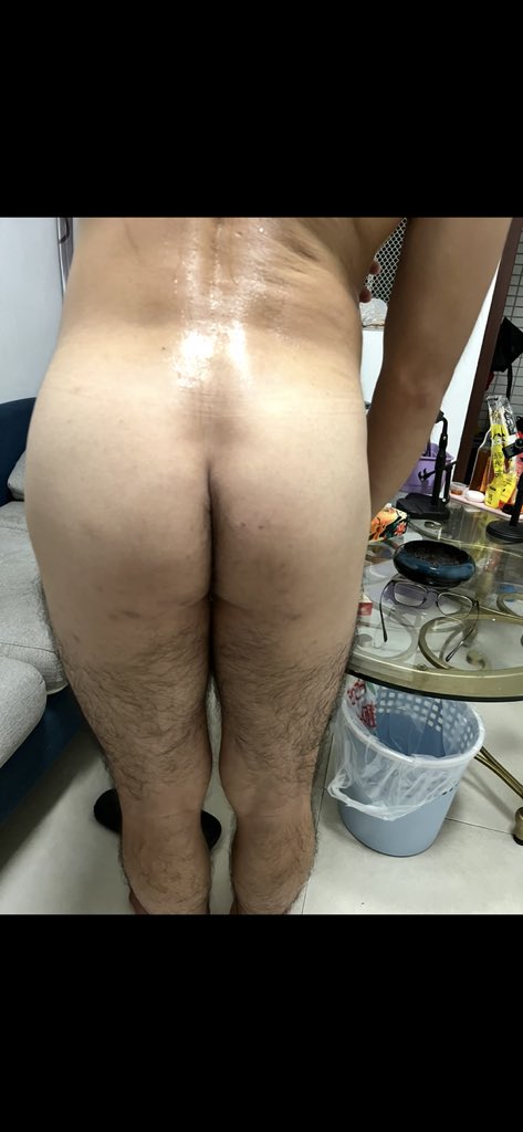 XHTGh8300's tweet photo. 职业健身教练  出原味 接私拍 私播 TG aa05640 白嫖党勿扰。谢谢 https://t.co/TZHpfFHH1z
