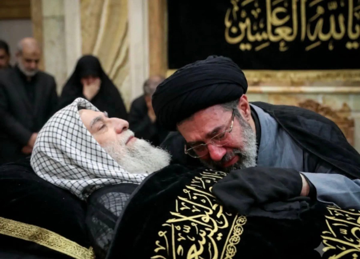 BBCVjl0q's tweet photo. @iopqag1AQyOMmxA طاب ثراه 💔🖤💔 https://t.co/DktdP8MChq