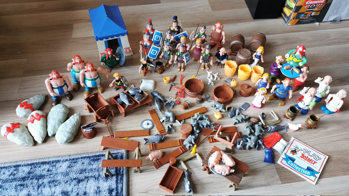 skywise63's tweet photo. Asterix Figuren aus der Reihe Play Asterix von Toycloud.
Super Serie von denen ich in den 90ern mal sehr viel hatte. Mittlerweile hab ich wieder ein paar Sachen, aber gar keinen Platz zum zeigen.
Deswegen mal hier ein paar Bilder
#Asterix
#Toycloude
#Obelix
#Toycloude https://t.co/jHGAap3CCg