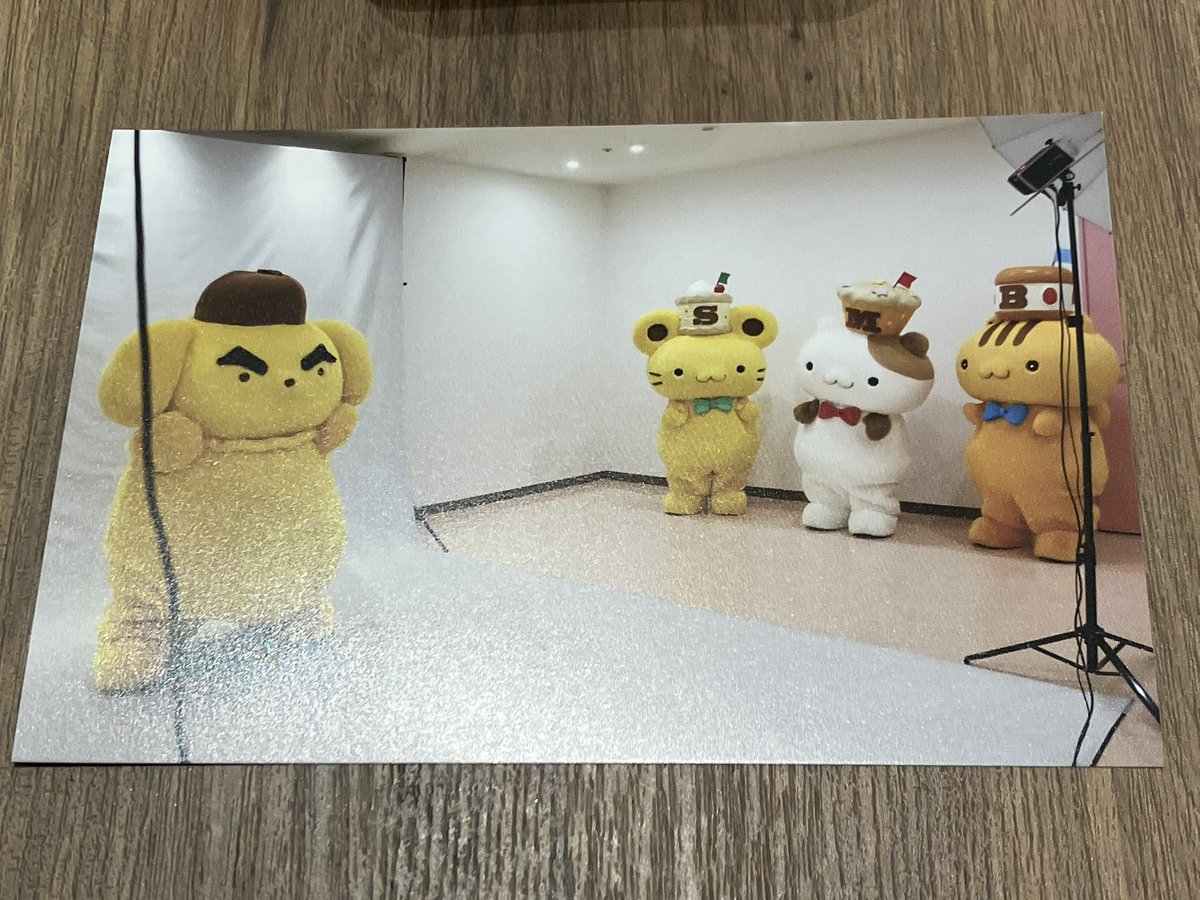 puro_tabearuki's tweet photo. 館のノベルティ⭐︎可愛すぎる💛 https://t.co/u5KCfNYehG