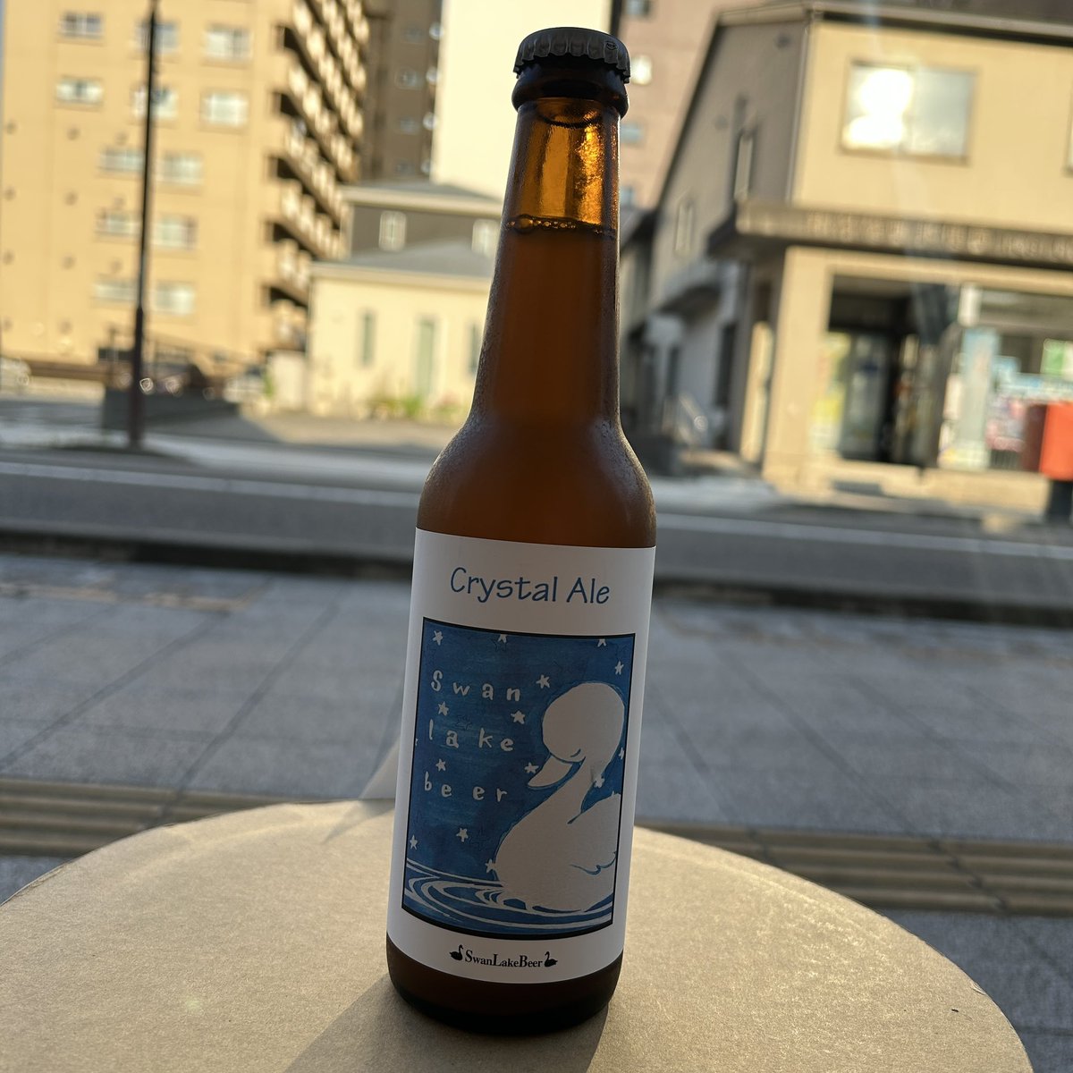 shimizu_saketen's tweet photo. スワンレイク (新潟 阿賀野市)
・クリスタルエール 330ml
入荷しました！
#craftbeer #クラフトビール #ビールで明日を幸せに https://t.co/PkM4ZOjw8u