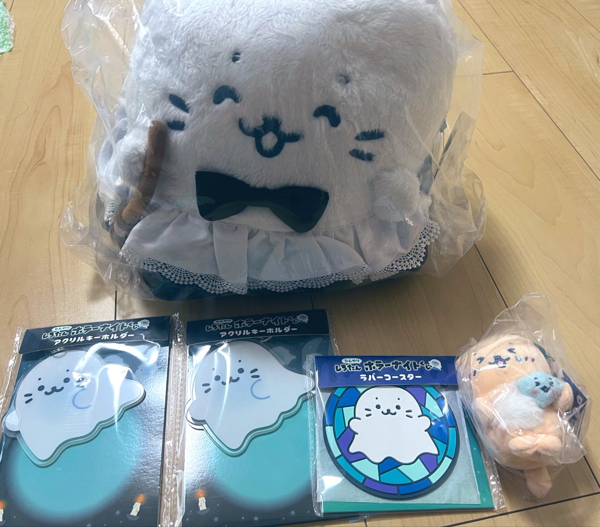 ririso00's tweet photo. 麻酔なしでちょっとした手術して痛みに耐えたから
買ってくれた https://t.co/TwAFtyqHEe