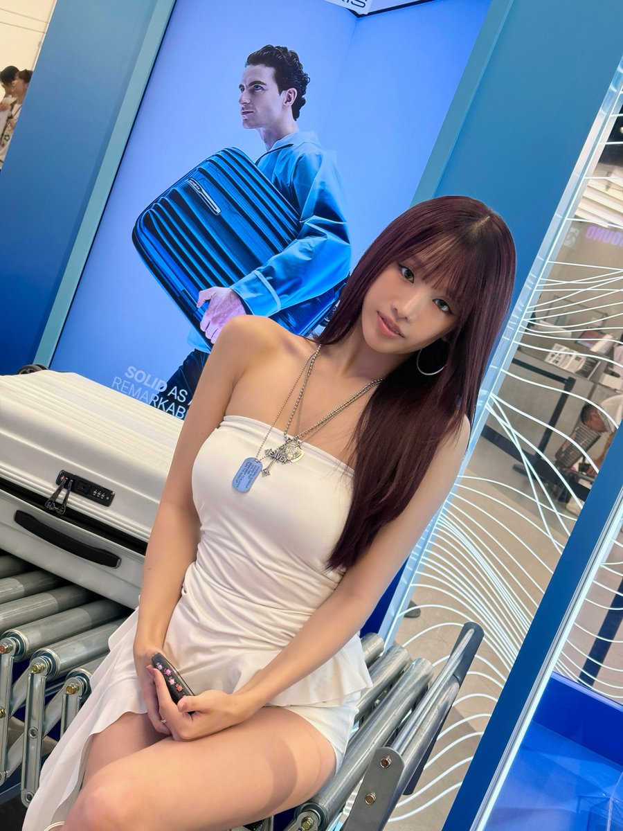 spacesovls's tweet photo. 260710 Natty Instagram Update 

🔗 https://t.co/Q8cEdBWUmt 

#NATTY #나띠 #KISSOFLIFE https://t.co/OCThQDWGtC