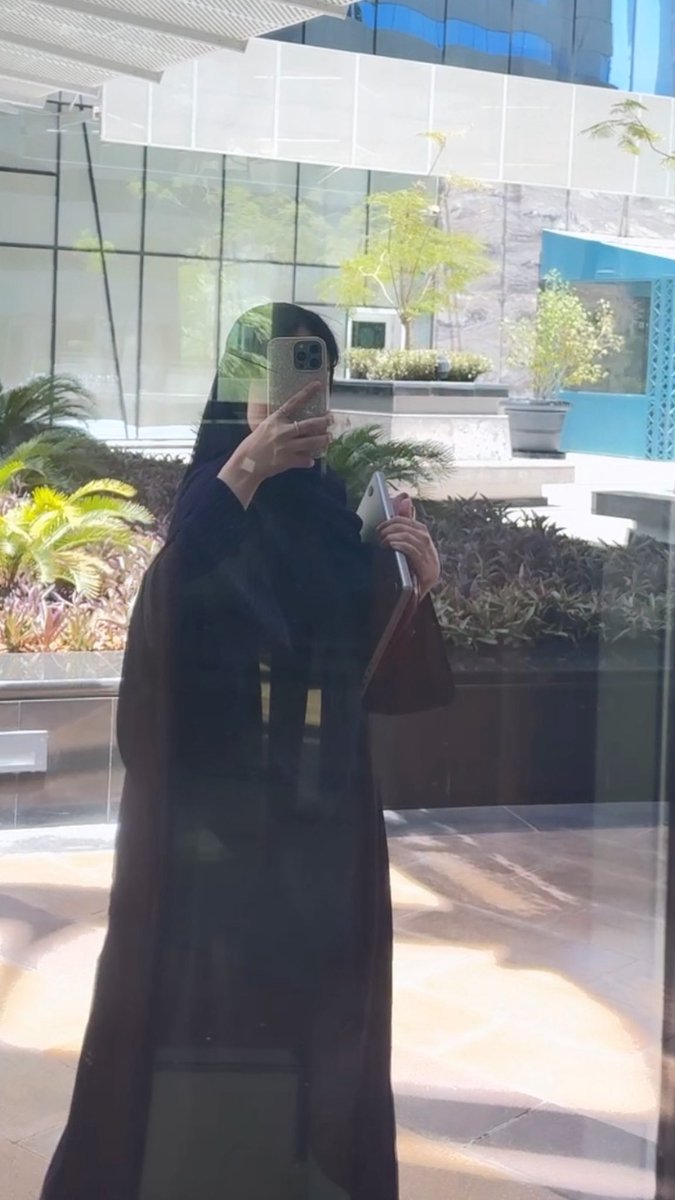 s_0h9's tweet photo. صباح يوم الجمعة 🤍☀️☀️🌴 https://t.co/EvWhS2uGrj