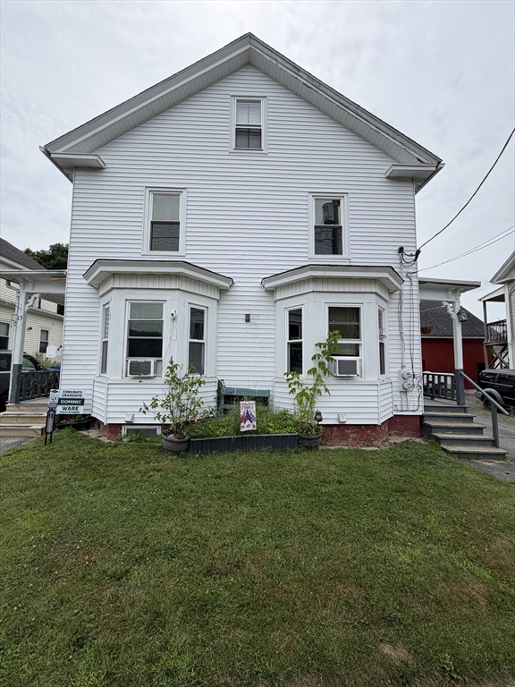 Jenthomes's tweet photo. 11-13 Maple Ave, Ware, MA, 01082
6 bed | 2 bath 2168 Sq. Ft.
Active | 320000
https://t.co/FlxLrDKt2E
Don't miss this fantastic investment or owner-occupant opportunity! This well-maintained side-by-side two-family home offers 12 rooms, 6 bedrooms, and 2 full bathrooms, with... https://t.co/gnniF13CFK