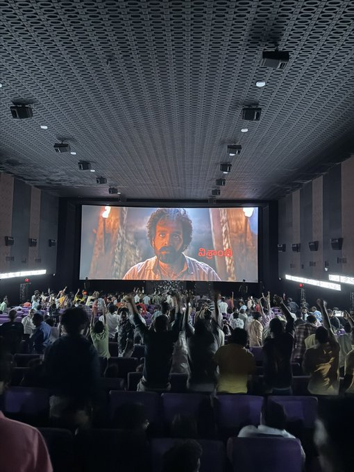 CineDecod's tweet photo. 🚨  𝐋𝐄𝐍𝐈𝐍 𝐆𝐈𝐕𝐄𝐀𝐖𝐀𝐘 𝐀𝐋𝐄𝐑𝐓 🚨

Watch #Lenin for FREE tonight! 
 📍Vimal Theater
🕖 Today | 6:55 PM  
10 Tickets Available!

❤️ Like
🔁 RT
💬Tag your movie buddy 

Winners picked soon! ⏰🍿
#LeninMovie #Giveaway #MovieNight https://t.co/Sl6VLfgIG3