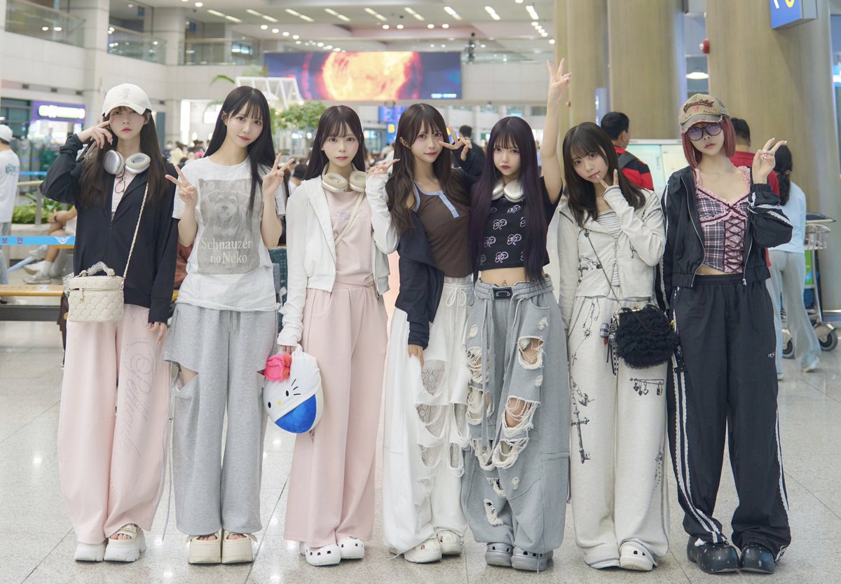 JamsCollection's tweet photo. ジャムズ韓国到着~🇰🇷.ᐟ.ᐟ
이틀 동안 즐기자💗

#ジャムズ https://t.co/V7j62ACq8B
