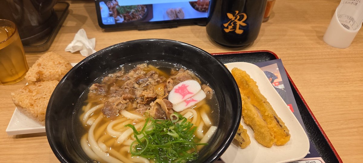 suu_narazaki's tweet photo. 帰りに見つけたぜぇー！久しぶりやぁー。いだきまーーす！ https://t.co/Dj3LBBJGg7