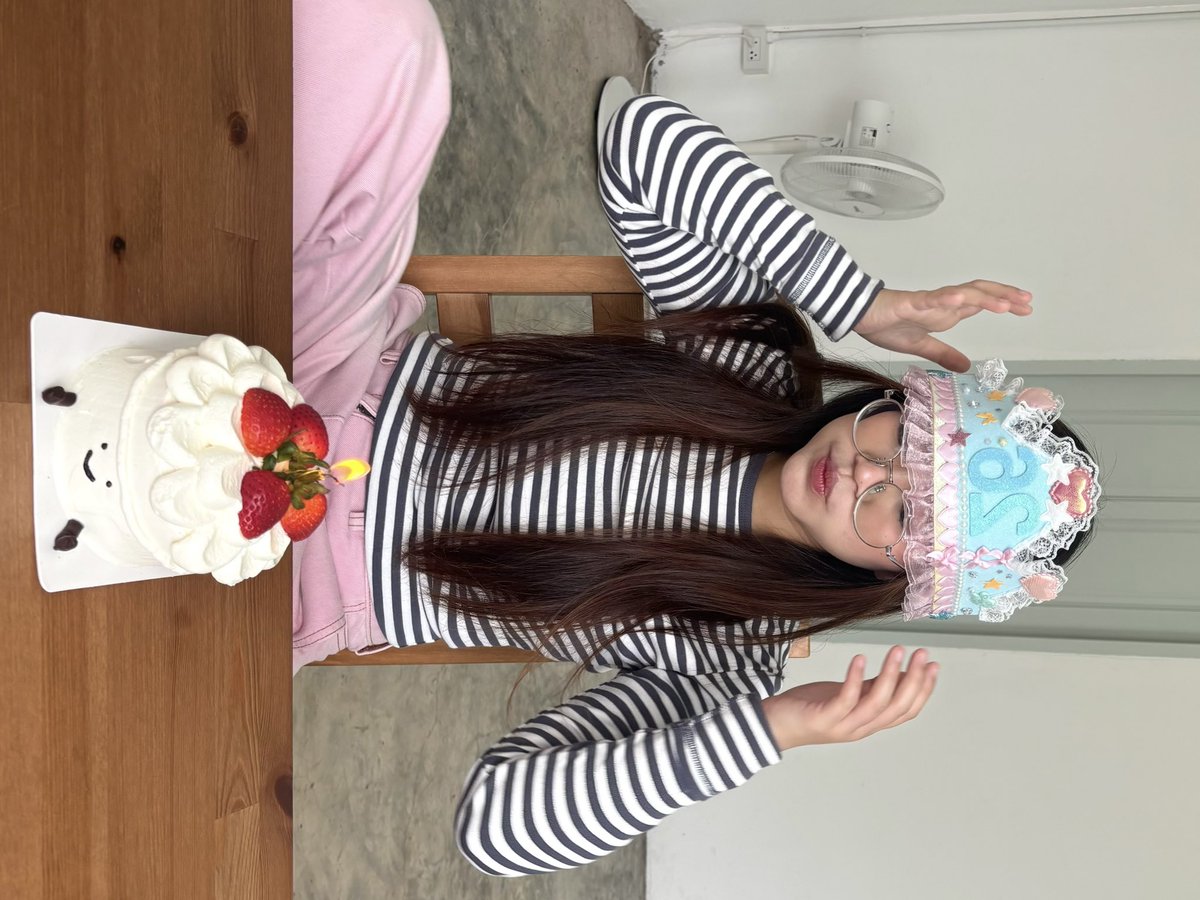 nachassss's tweet photo. (26) 🎀 https://t.co/RCWu5F4toa