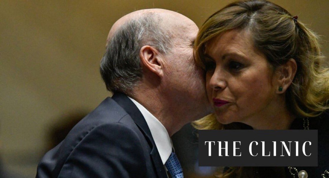 mrhitchcok's tweet photo. La corrupta @loretosenadora  y la razón del porqué se vendió a Kast y a Quiroz. https://t.co/RnQ08zbyfX