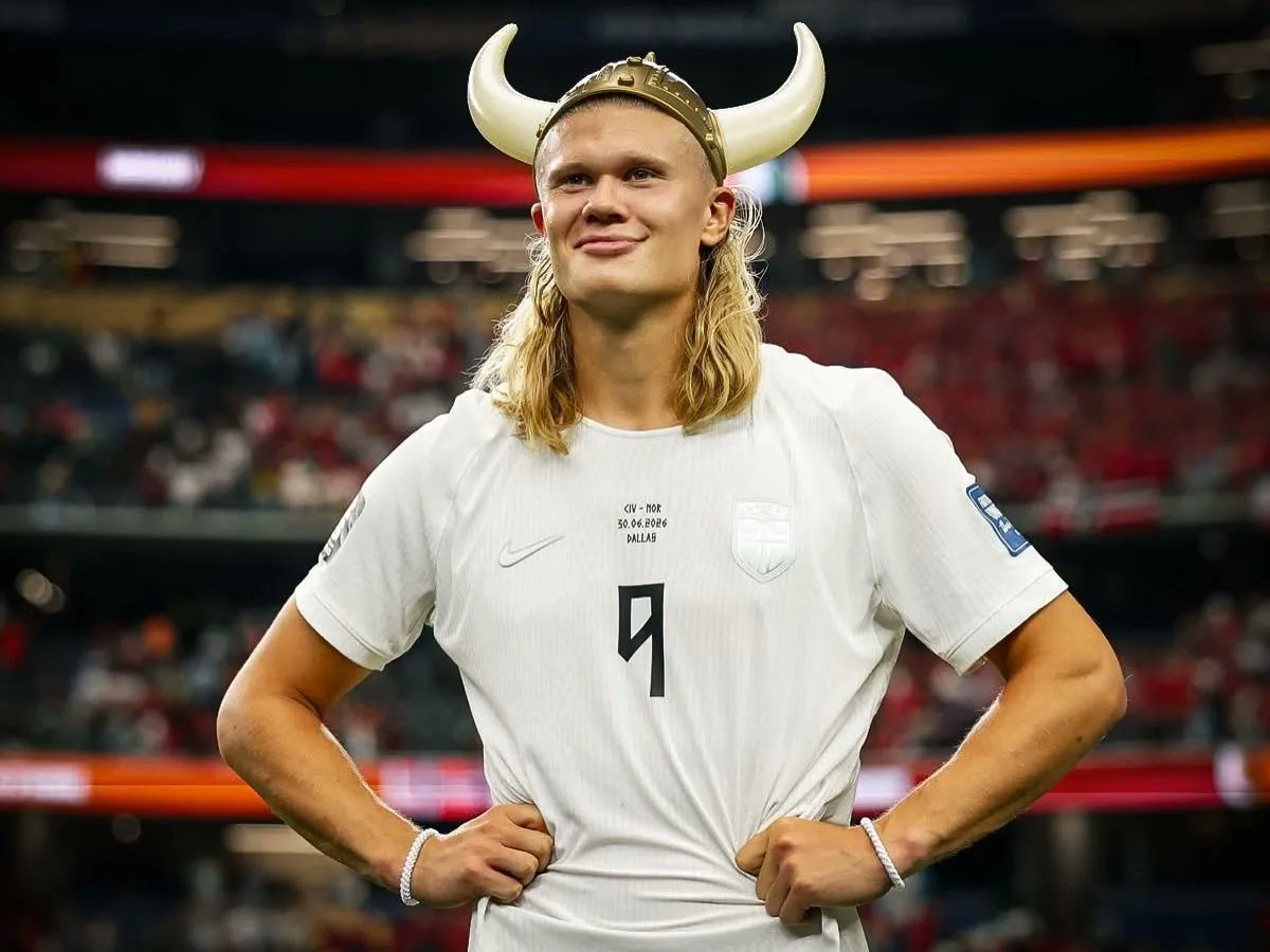 thealepalombo's tweet photo. Erling Haaland is probably the most famous living Norwegian. He was born in England and lives there today. His father, Alf-Inge, left Norway in the 1990s to play football, and the family's fortune was built abroad.

That last part matters. Because Norway, for all its virtues, charges its own residents 1% a year on net worth above NOK 1.9m (~$192k), rising to 1.1% above NOK 21.5m (~$2.2m).

The method is blunt. Everything you own minus your debts, taxed every year whether you sell anything or not. A few softeners exist, like your home counting at only 25% of value, but the wealthy don't argue with it, they exit: around 300 multimillionaires have recently left for Switzerland.

In practice, a net worth of just $500k already means $3k+ a year. At a threshold that low, this isn't really a wealth tax anymore. It's just a tax that reaches over 700,000 people, about one in six Norwegian adults.

So, why am I writing this? Nearly every broad tax began as a narrow one on the rich, the income tax being the textbook case, and Norway's has widened in the 130 years since 1892.

It's a useful reminder every time a new wealth tax appears in the political debate, as one now is in NYC: directionally, the reach of these taxes tends to expand over time, rarely to contract.