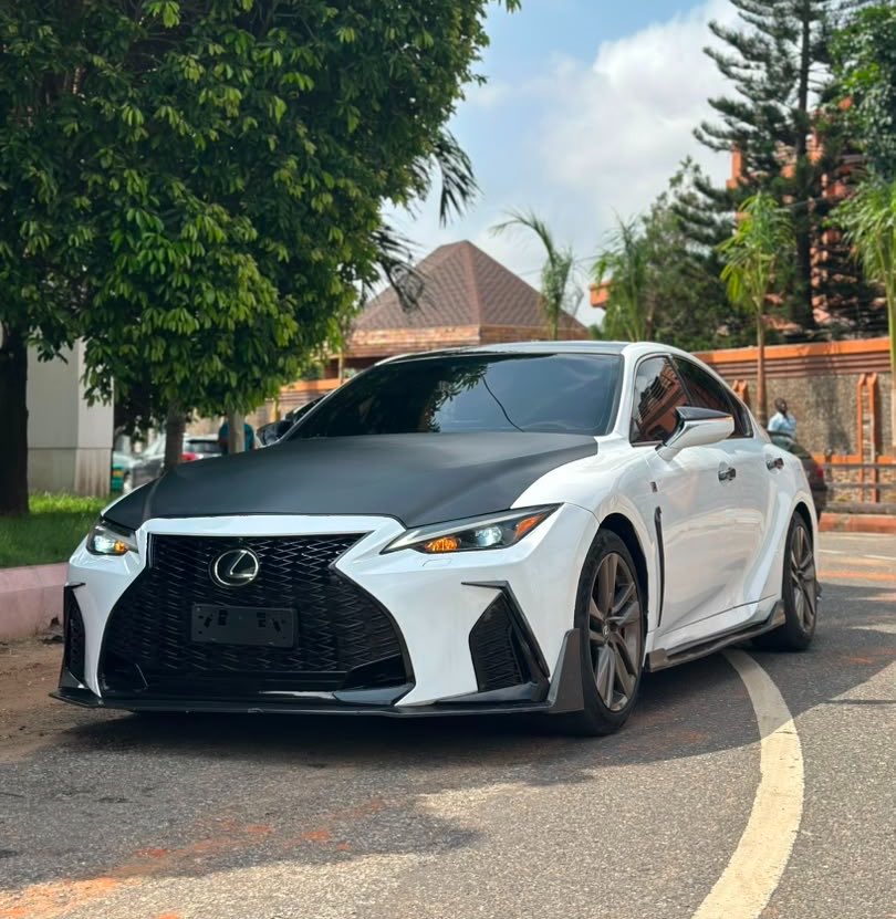 FrankDoe101's tweet photo. 2022 Lexus IS 300
💰 Price: GHS 440k p3 😁

▪️ 2.0L Turbocharged Petrol Engine
▪️ Only 36,000 Miles
▪️ Rear-Wheel Drive
▪️ Lexus Safety System+
▪️ Premium Leather Interior
▪️ Push Start & Smart Key

Luxury, comfort, and sporty performance in one sleek package.

📲 WhatsApp 0279070855
#YourCarGuy 🚘🕺🏽
