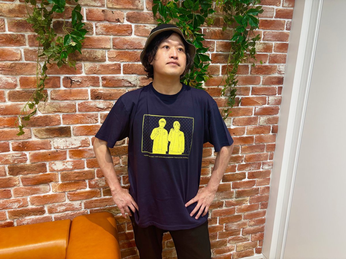 ac_camp's tweet photo. ／
#オーガスタキャンプ
Tシャツ付き前夜祭チケット
間もなく受付終了‼️
＼

8月14日に開催される前夜祭では、ここでしか手に入らないTシャツ付きのチケットを販売中👕✨
ご予約受付は【7月15日まで】となっていますので、お忘れなく！！！

📅8月15日(土)
📍ぴあアリーナMM
「Augusta Camp 2026 〜HATA MOTOHIRO & NAGASAWA TOMOYUKI 20th Anniversary〜」

📅8月14日(金)
📍ぴあアリーナMM
前夜祭

チケットご予約はこちら🔗
https://t.co/elDz7pk07g

前夜祭チケット付き宿泊プラン＆宿泊のみプランも販売中！
https://t.co/ZHiVHJwskG

#秦基博 #長澤知之