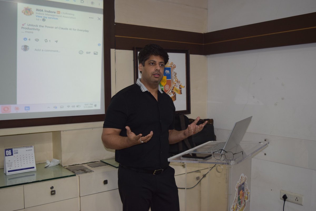 IMAIndore's tweet photo. Exploring the future of productivity with Claude AI! 🤖

✨ Practical insights, smarter workflows, and AI-powered efficiency.

#IMAIndore #ClaudeAI #AI https://t.co/4hWFY4wNLQ