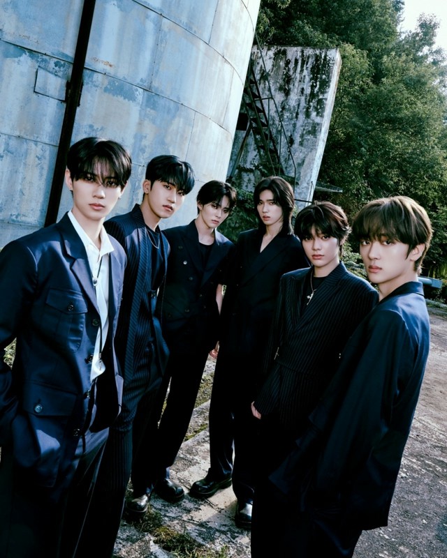 Kkorepo's tweet photo. 「#LUN8」、22日４thMINI「Off the Grid」発売確定…さわやかな美でカムバック
＃Off_the_Grid
🔗https://t.co/RErDMHhfO1 https://t.co/H90ap6nWcP