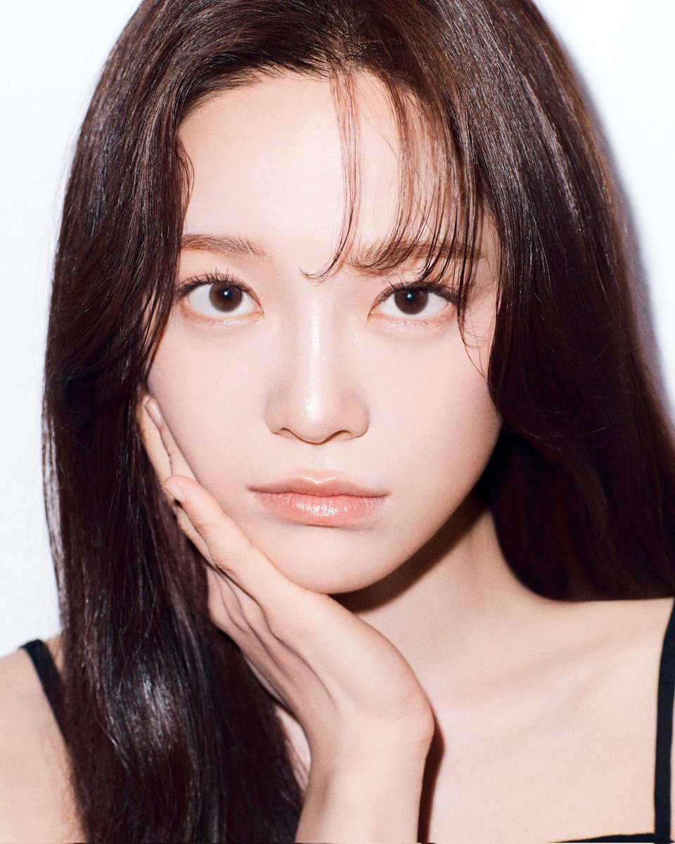 agefd35's tweet photo. 우리 공주 프로필 너무 이쁘잖아! https://t.co/2ptK5O4S3j