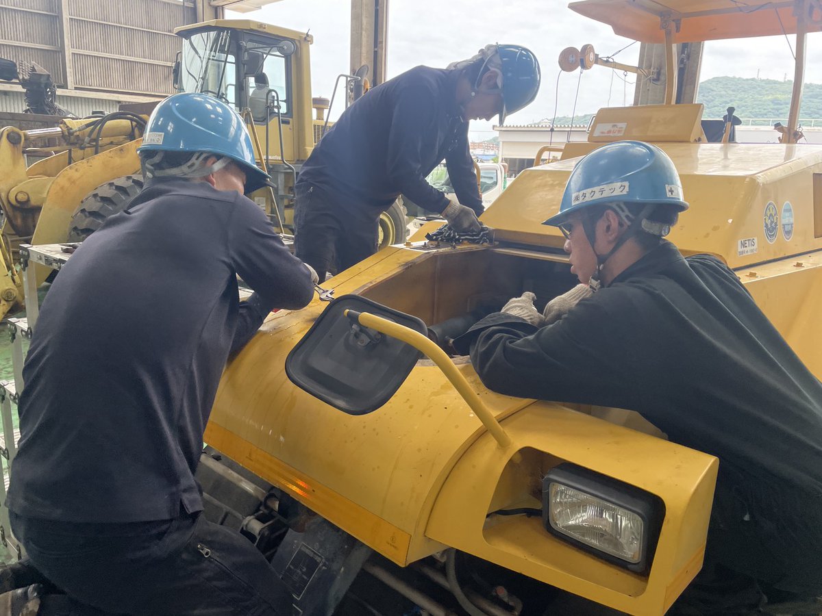 TACTECH_Kagawa's tweet photo. このたび、タクテックに新たな整備士が仲間入りしました！

先輩社員のサポートを受けながら、一つひとつの作業を丁寧に学び、日々成長しています。
お客様に安心・安全をお届けできるよう、これからも技術力を磨いてまいります。

今後の活躍を、ぜひ応援してください！💪

#タクテック #整備士 https://t.co/xV4cqfm2pX