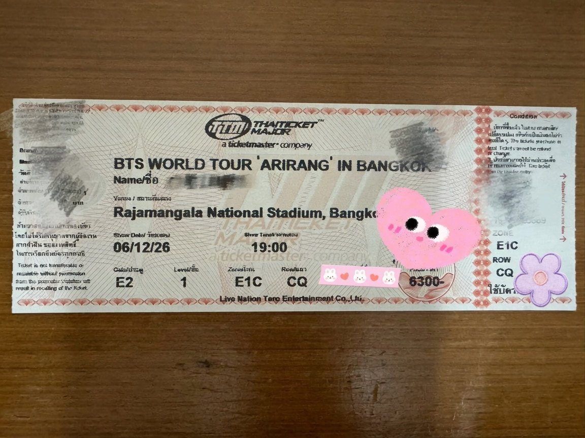 timo_savage's tweet photo. 🧸WTS  ปล่อยบัตร BTS ❕
🖤วันที่ 06/12 โซนE1C 6300 (+อัพนะคะ)
📍บัตรชื่อเราเองค่ะ เนื่องจากจะย้ายโซน 
   
🌀สนใจDM ได้เลยค่ะ 🫰🥺

#BTS_WORLDTOUR_BANGKOK
#BTS_WORLDTOUR_ARIRANG_BANGKOK https://t.co/2NPRKeMSBL