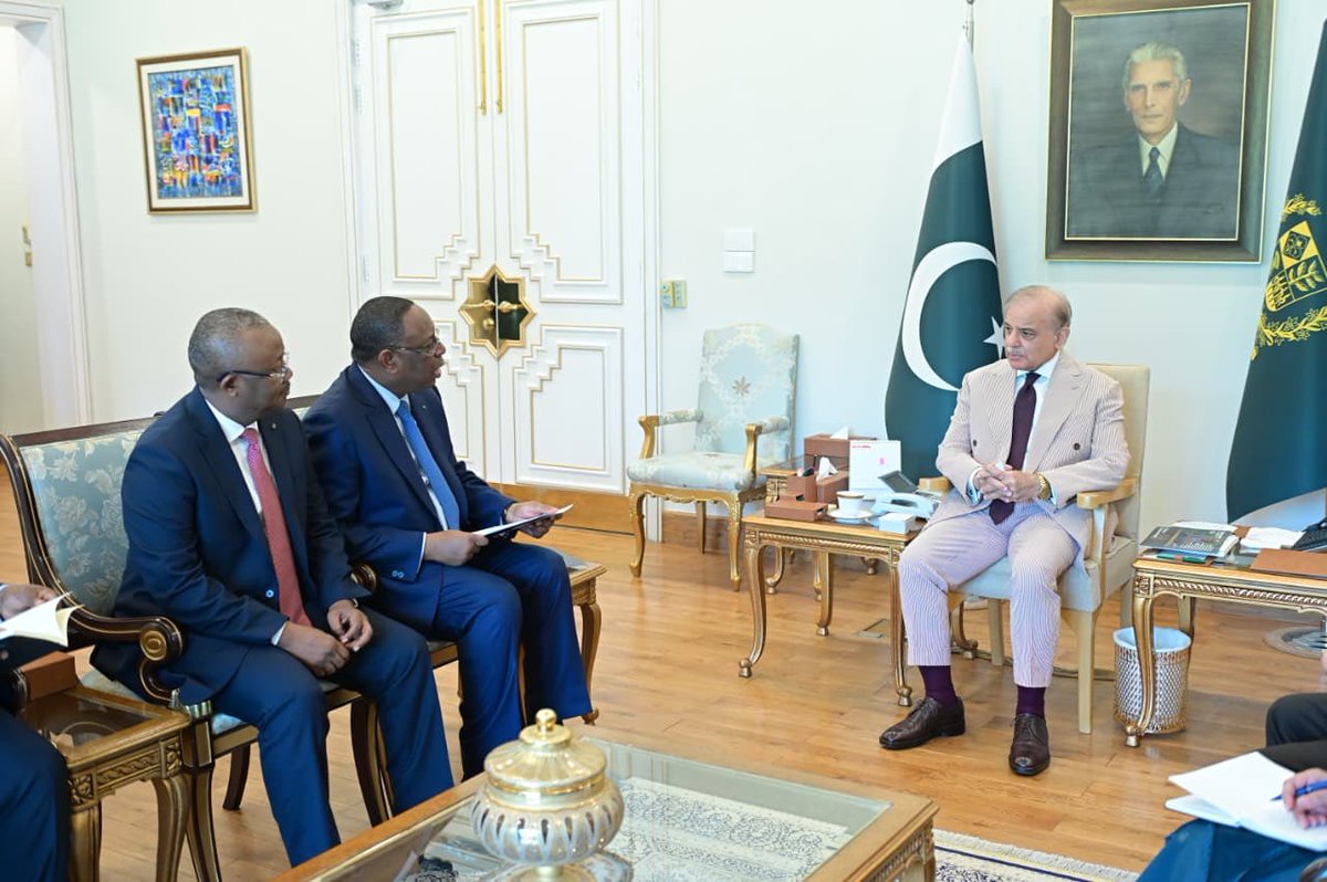 CMShehbaz's tweet photo. It was a pleasure to welcome H.E. Mr. Macky Sall, candidate for the position of UN Secretary-General, to Islamabad today. 

During the meeting, I reaffirmed Pakistan’s unwavering commitment to multilateralism, the UN Charter, and a stronger United Nations that advances peace, development and human rights in a balanced manner. 

I also thanked Mr. Sall for his recognition and appreciation of Pakistan’s longstanding contributions to the United Nations and our continued efforts to promote dialogue, diplomacy and peace.