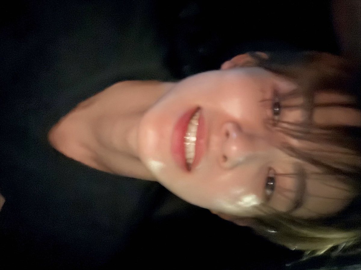 ihrteom's tweet photo. we as a society didn’t talk about this seonghyeon look enough https://t.co/ZWXJxjFGgA