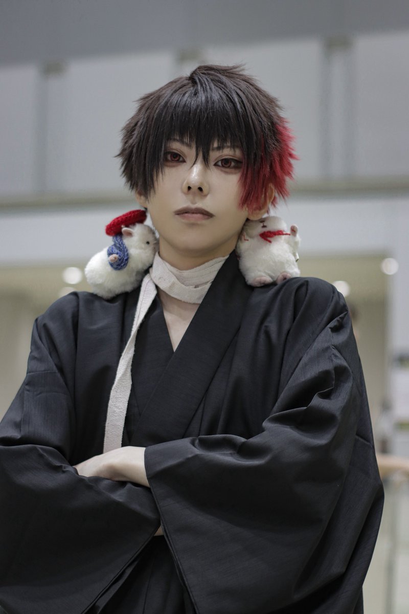 tsukicooo's tweet photo. ※cos
星願の写真🌟

ハムちゃんに吸われ(？)固まる肥前と
満更でもないハムちゃんマスター肥前

📸@yuuki1020 https://t.co/bVfJenq41W