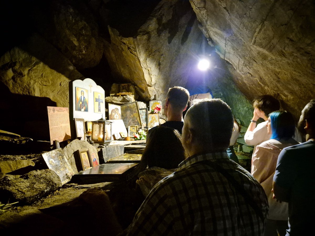 vanheel_timmy's tweet photo. Inside the sacred rock shrine at Rila Monastery, Bulgaria. Icons, candles, and deep silence — incredibly moving. 🙏
#RilaMonastery #Bulgaria #Travel https://t.co/U64FaDCv9X