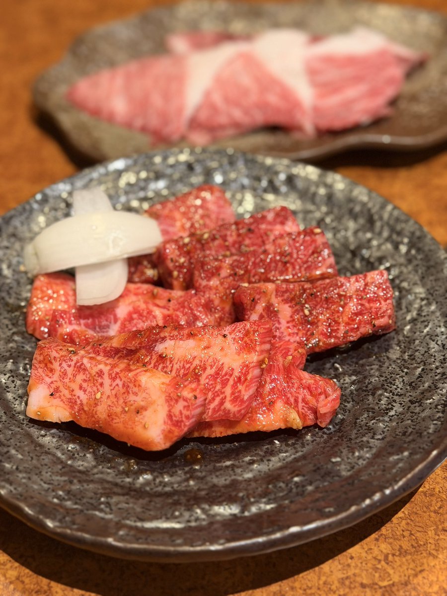 pi_55x's tweet photo. わあい外食だぁ
この前地元の焼肉屋さん行ったけど
ここ美味しかった🫶🏻
帰ったらVCつけれんし
野良すく行こーっと𛰙᭜𖫴𖫰𖫱𖫳𖫲𖫲𖫳𖫴𖫰𖫱꛰ ᭜𖫴𖫰𖫱𖫳𖫲𖫲𖫳𖫴𖫰𖫱꛰ಣ https://t.co/5OudskFGv6